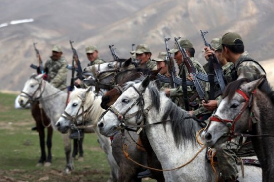 Van'daki Kırgız süvari birliği 8