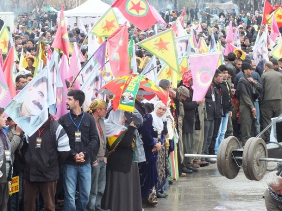 2015 Van Newrozu'nda karaler! 9