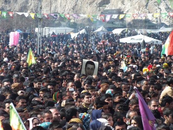 2015 Van Newrozu'nda karaler! 81