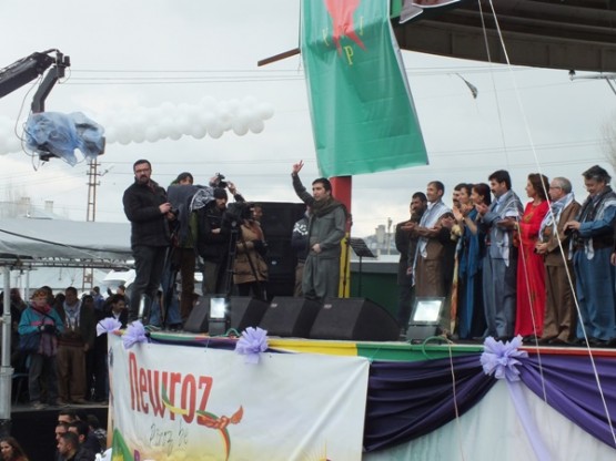 2015 Van Newrozu'nda karaler! 121