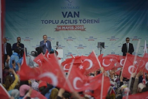 Erdoğan'a Van'da dev karşılama 3