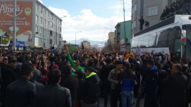 Van Newroz'un fotoğrafları 2016 3