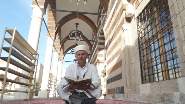 Van'da asırlık camiler ramazan'a hazır 5