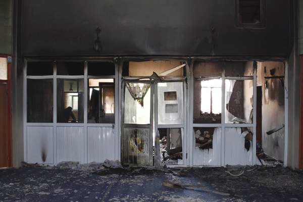 Van'da Anaokuluna gece yarısı bombalı saldırı 18