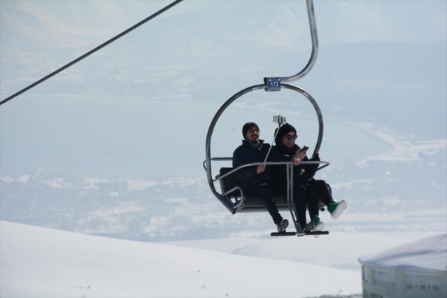 Nemrut Kayak Merkezinde yarı yıl tatili yoğunluğu 7