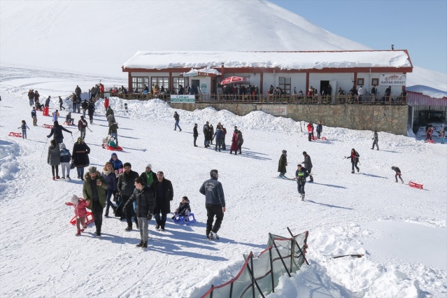 Snowboard meraklısı esnaf "Nusret Akımı"na kapıldı 6