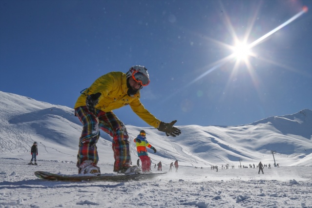 Snowboard meraklısı esnaf "Nusret Akımı"na kapıldı 3