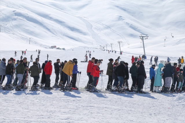 Snowboard meraklısı esnaf "Nusret Akımı"na kapıldı 16