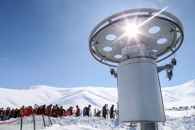 Snowboard meraklısı esnaf "Nusret Akımı"na kapıldı 9