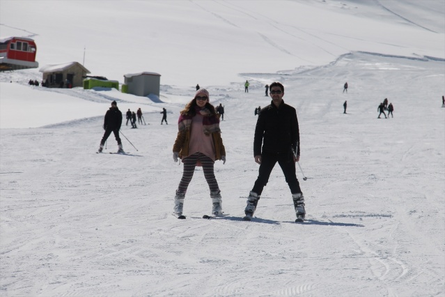 Snowboard meraklısı esnaf "Nusret Akımı"na kapıldı 23