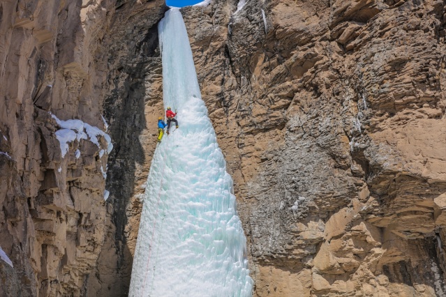 Milli dağcı Tunç Fındık, Van'da donmuş şelaleye tırmandı 26