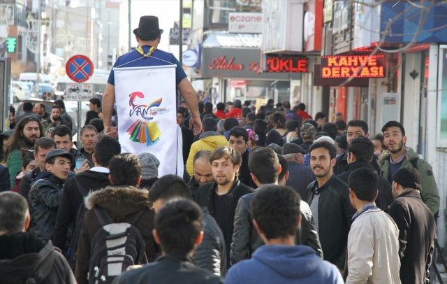 İranlılar nevruz tatili için Van'a akın etti 4