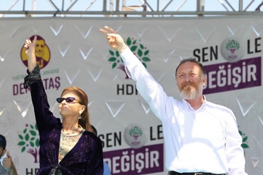 HDP final mitingini Van'da yaptı 2