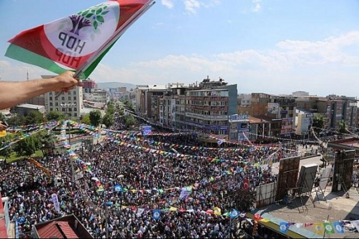 HDP final mitingini Van'da yaptı 5