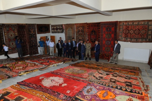 Türk el sanatları teşhir ve tanzim salonu törenle açıldı 4