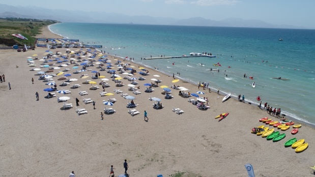 Edremit Belediyesinden ikinci halk plajı 19