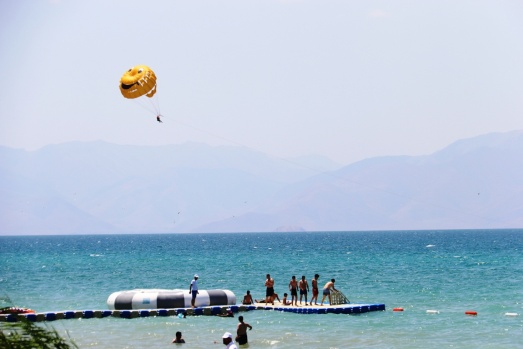 Edremit Belediyesinden ikinci halk plajı 12