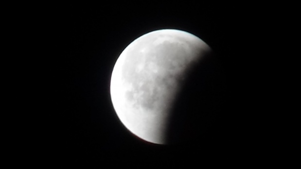 ‘Kanlı Ay’ tutulması Van'da da çıplak gözle izlendi 8