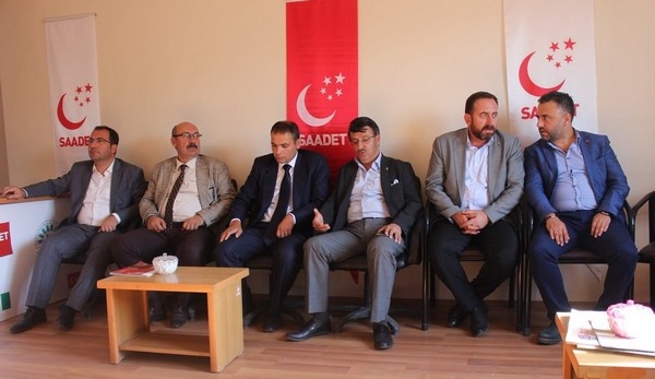 Türkmenoğlu’ndan siyasi partilere iadeyi ziyaret 8