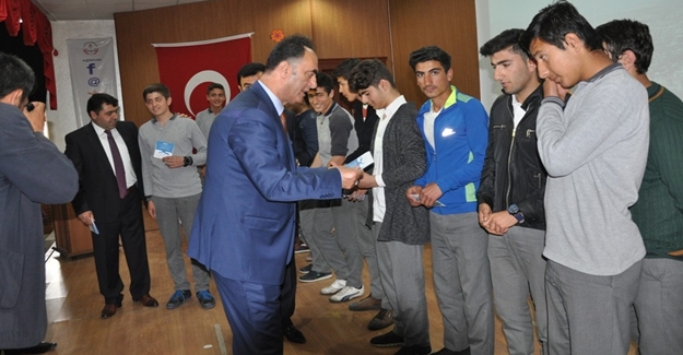 Okullarda Bizim Eller Van Türküleri tanıtımı yapıldı - Van Haber