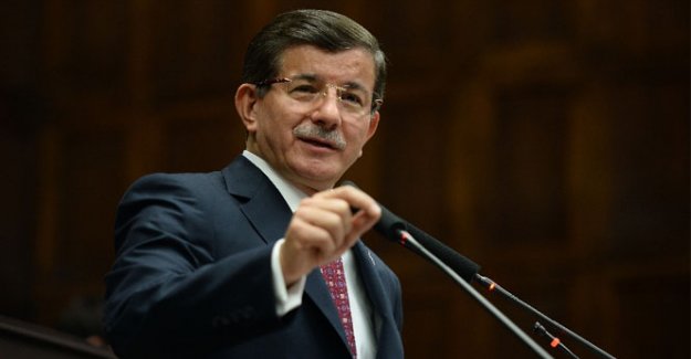 Davutoğlu'nun yerine kim gelecek? Kulislerde ismi geçen 4 AK Partili