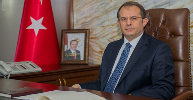 Van Valisi İbrahim Taşyapan'dan Anneler günü mesajı - Van Haber