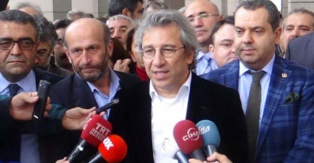 SON DAKİKA: Can Dündar'a verilen hapis cezası belli oldu