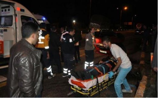 Tatvan'daki kazada ağır yaralanan Emrullah Oto Van'a sevkedildi