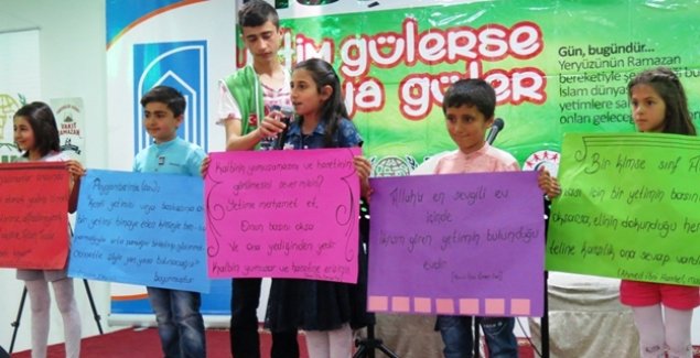 Van'da yetim kalan çocuklar iftar sofrasında buluştu