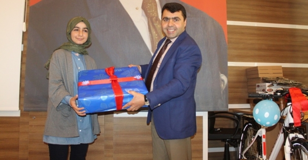 Vanlı öğrenciler AB'yi öğrendi