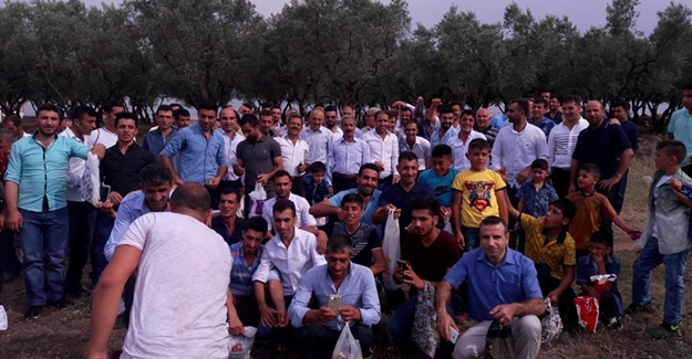 Vanlılar ‘Toplu Bayramlaşma’ geleneğini Bursa’ya taşıdı