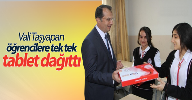 Van'da Tablet Dağıtımı!