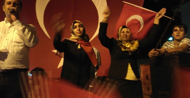Başkan Donmuş’tan demokrasi nöbetine destek