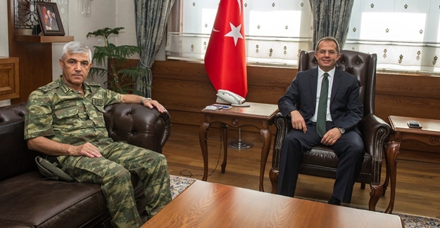 Korgeneral Çetin’den Vali Taşyapan’a ziyaret