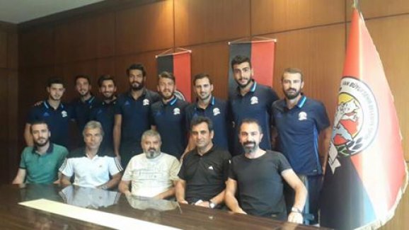 Van Büyükşehir Belediyespor'dan dış transfer atağı