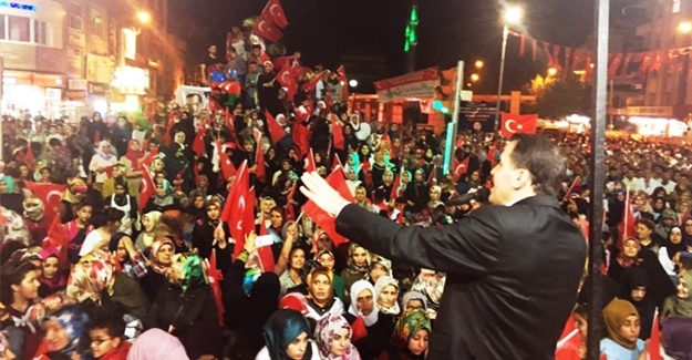 Başkan Ayşin: “Demokrasi nöbeti halkın dayanışmasını sağladı”