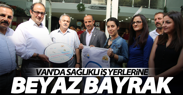 Beyaz Bayrak Projesinde İşletmelere Plaketleri Verildi