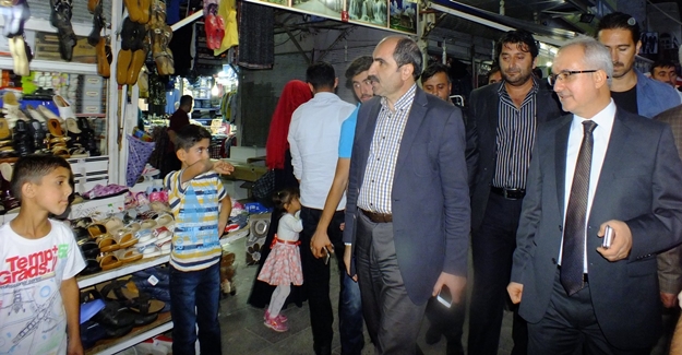 Başbakan Başdanışmanı İnanç, patlamada zarar gören esnafı ziyaret etti
