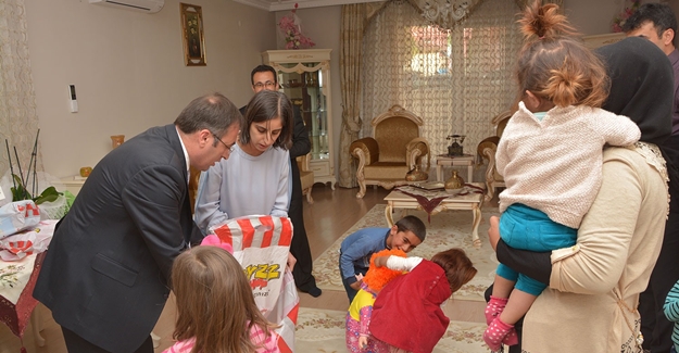 Kaymakam Akgül, şehit ailesini evinde ağırladı