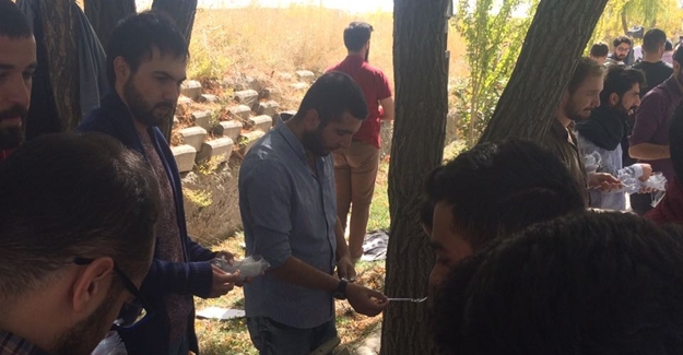 AGD’den aşure dağıtımı