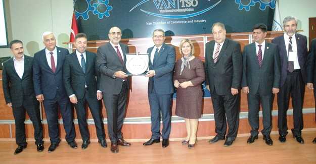 TÜMSİAD heyetinden Van’a çıkarma