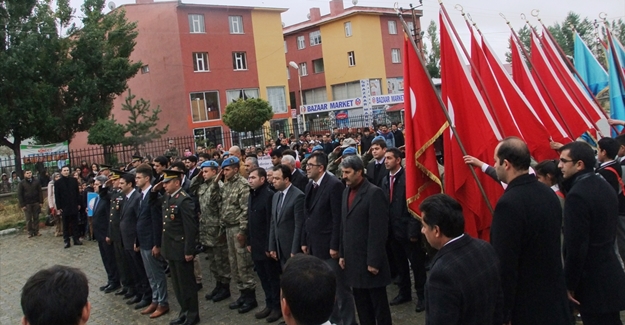 Çaldıran'da 29 Ekim Cumhuriyet Bayramı  kutlandı