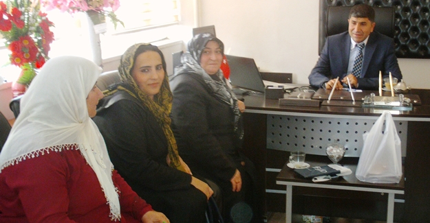 AK Partili kadınlardan Müdür Kırmızıtaş’a ziyaret