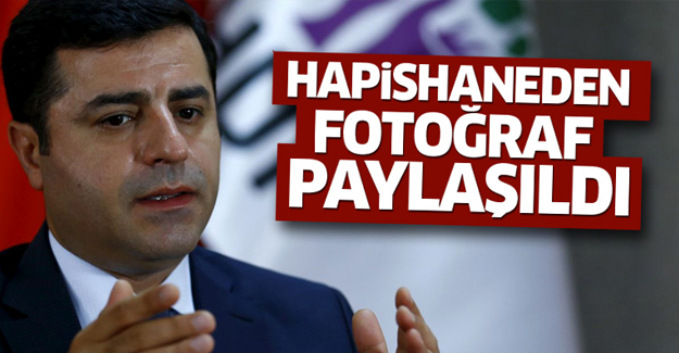 HDP Demirtaş'ın cezaevi fotoğrafını paylaştı! İşte o kare