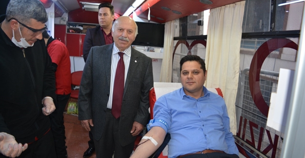 İpekyolu Belediyesi'nden Hayat Kurtaran Kan Bağışı