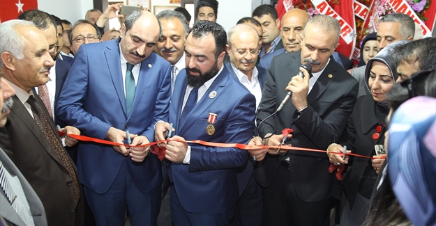 Gazi ve Şehit Aileleri Yardımlaşma Vakfı Van Temsilciği açıldı