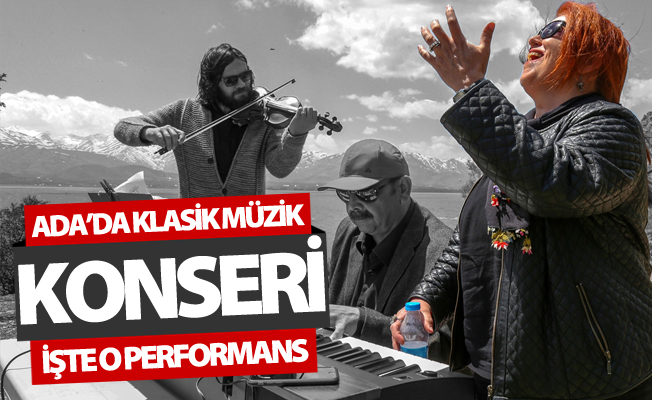 Akdamar Adası'nda müzik ziyafeti