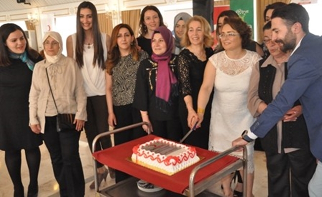 Van’da çocuklar yararına çay partisi
