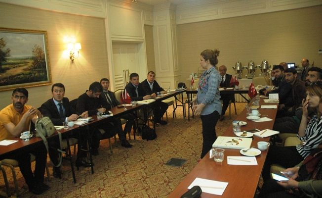 Van’da “Kurumsal İletişim Niteliğinin Artırılması” semineri