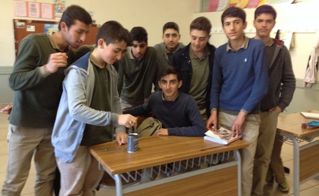 İmam hatipli öğrencilerden örnek davranış